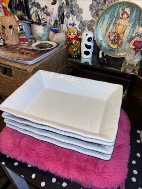 EUC Simple Dining white ceramic rectangular11 1/2 X 8 1/2 in baking/Serving/ di